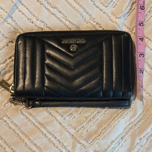 Michael Kors Black Quilted Wristlet - Picture 5 of 5